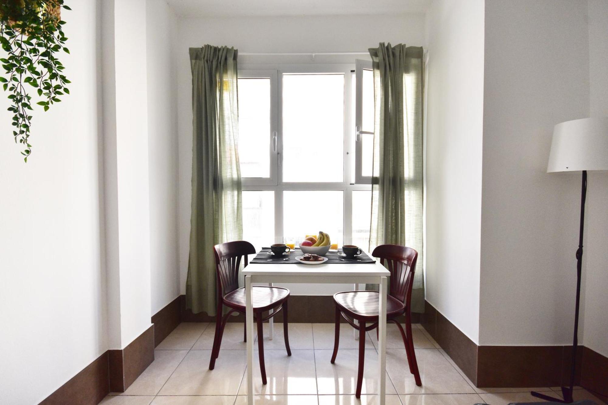 Apartamentos A 10 Minutos Del Aeropuerto Carrizal Chambre photo