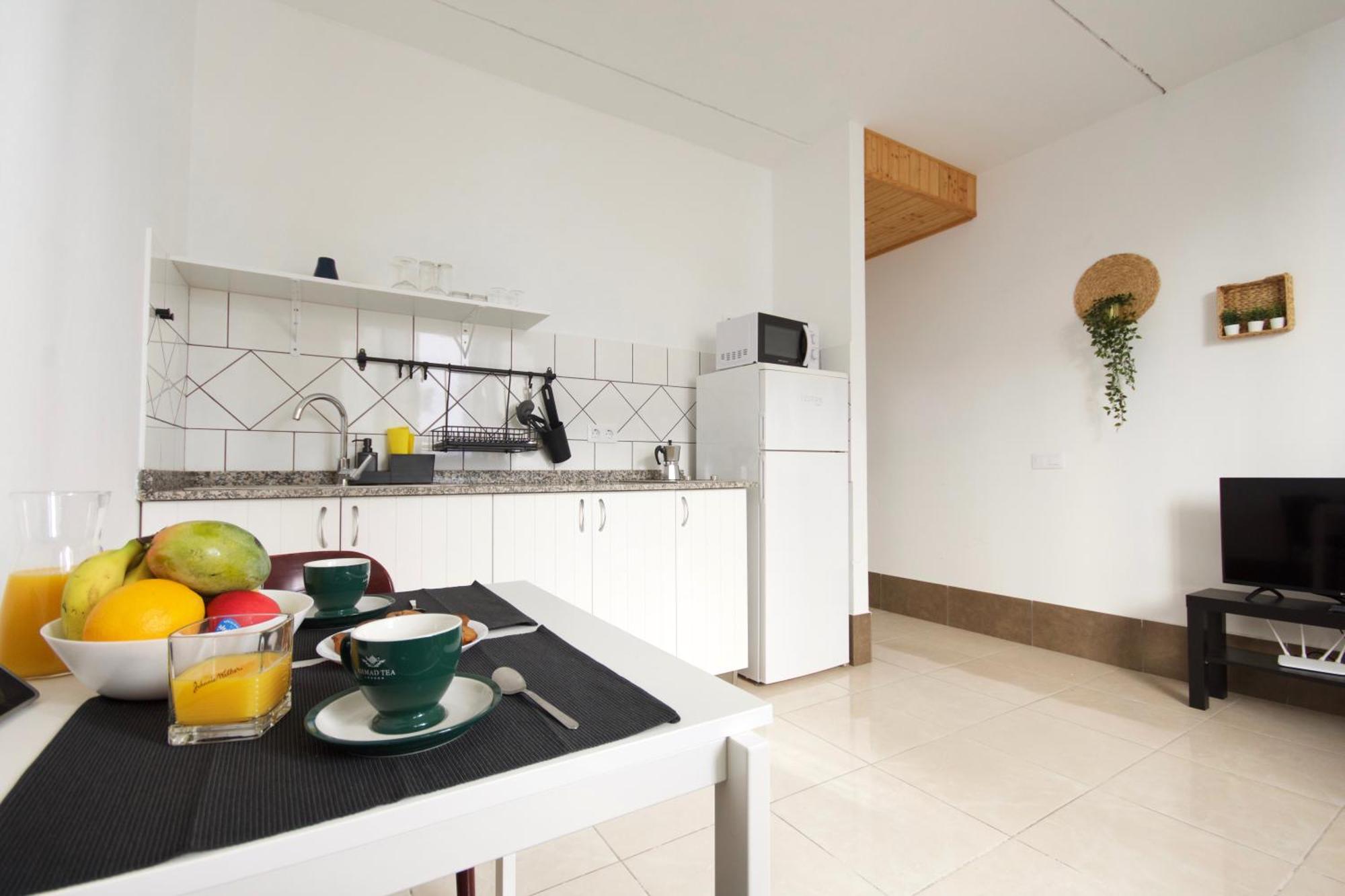 Apartamentos A 10 Minutos Del Aeropuerto Carrizal Chambre photo