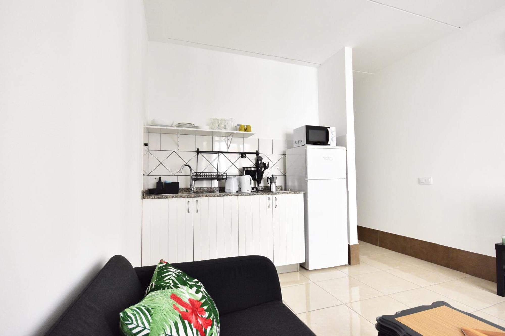 Apartamentos A 10 Minutos Del Aeropuerto Carrizal Chambre photo